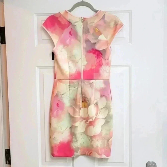 Ted Baker Quaro Rose On Canvas, Neoprene - Picture 6 of 11